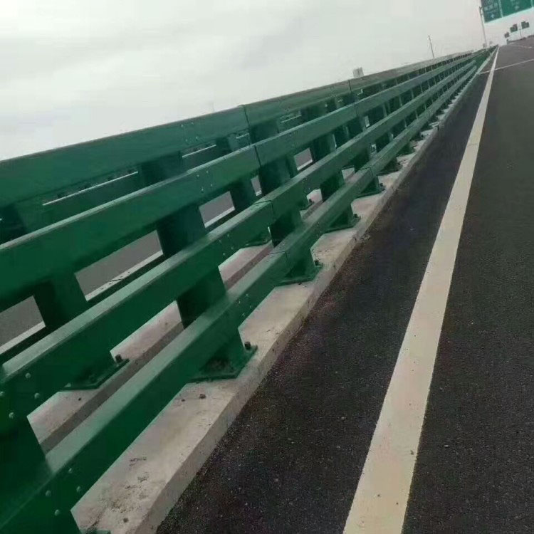 防撞護欄
