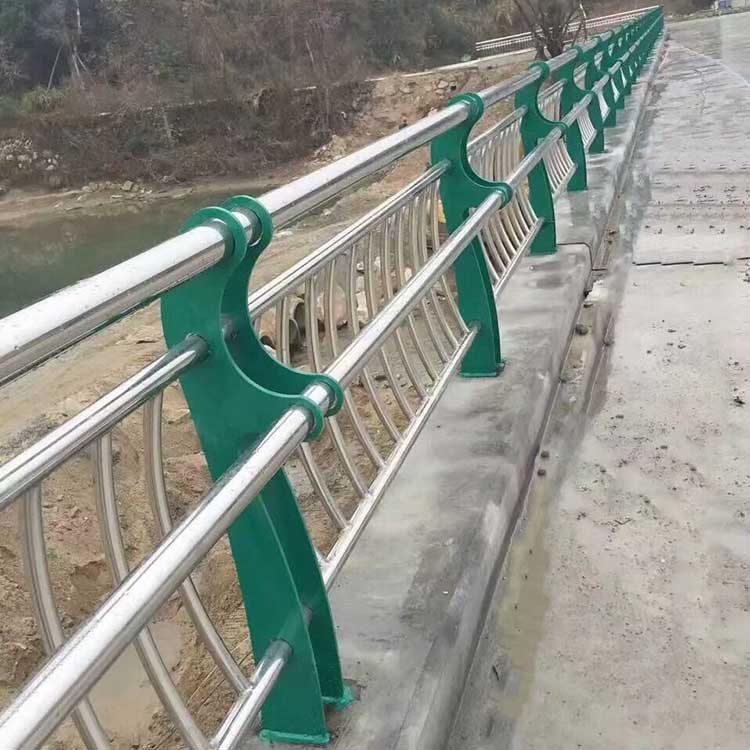 河（hé）道護欄